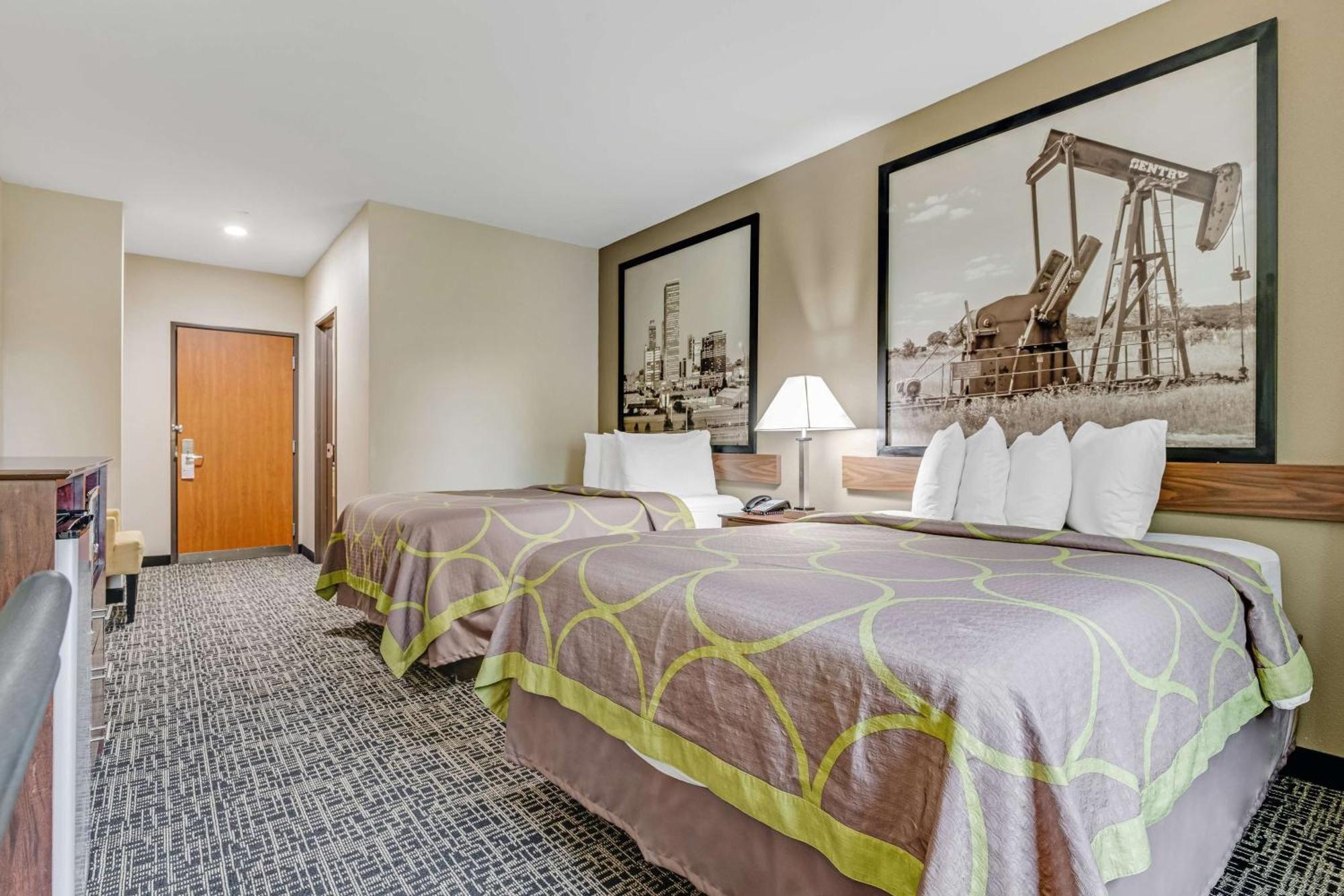 Surestay Plus Hotel By Best Western Owasso Tulsa North Bagian luar foto