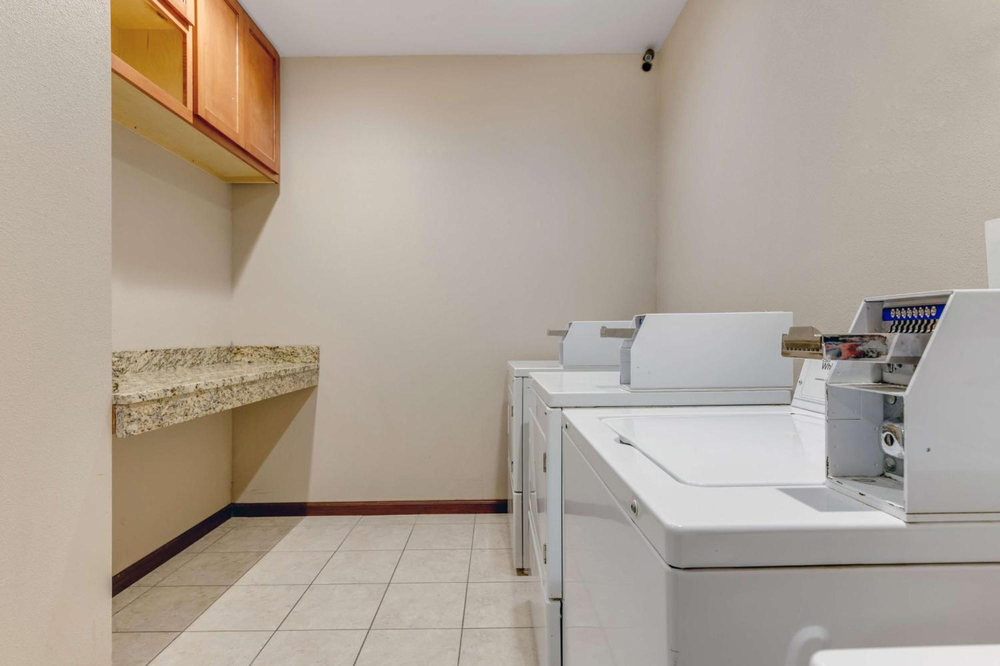 Surestay Plus Hotel By Best Western Owasso Tulsa North Bagian luar foto